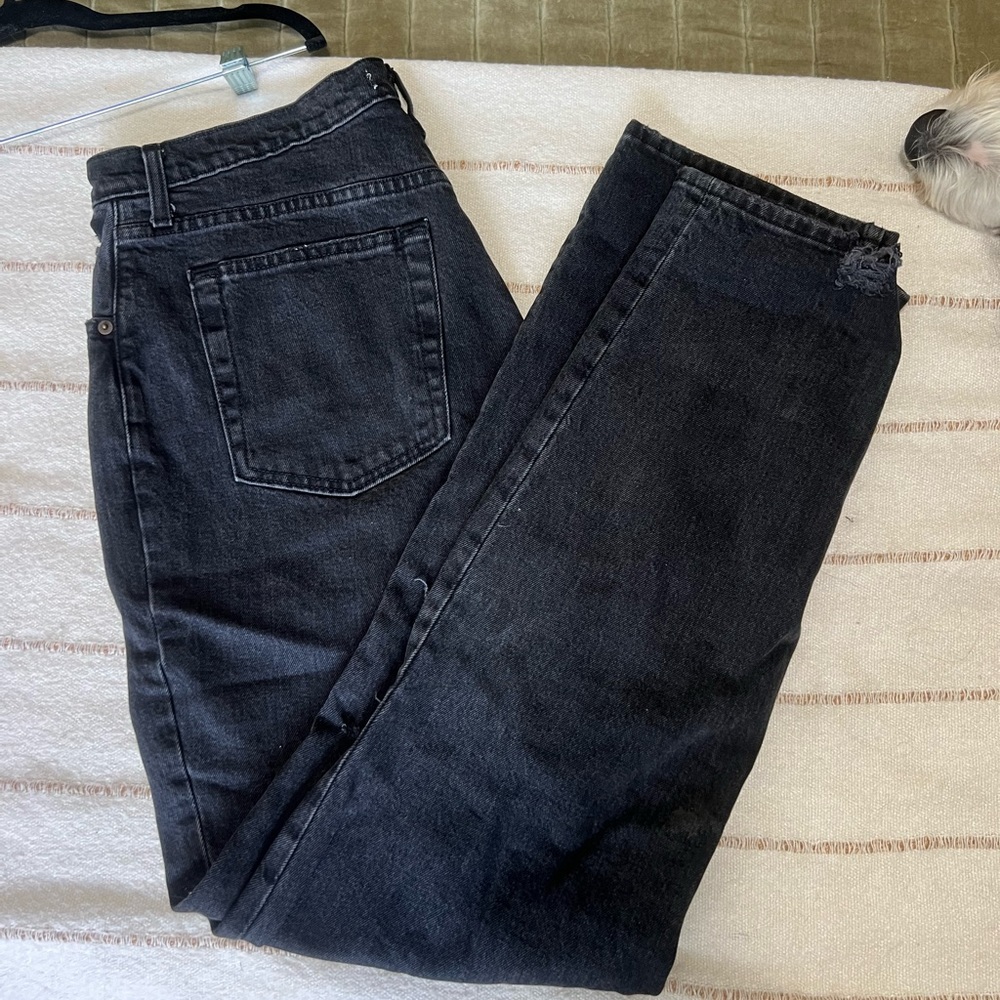 Abercrombie Curve Love The 90’s Straight Ultra High Rise Knee Destroy Jeans